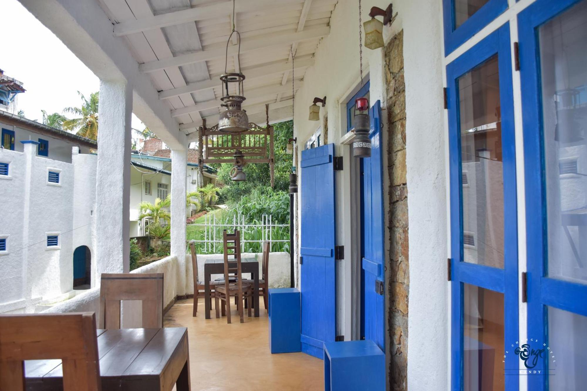 The Change Hotel Kandy Exterior photo